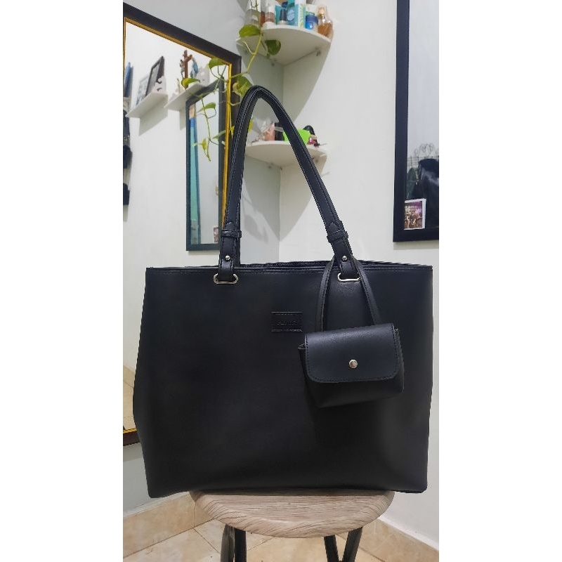 PRELOVED TOTE BAG ANDARI ROOM MUAT LAPTOP 14inc