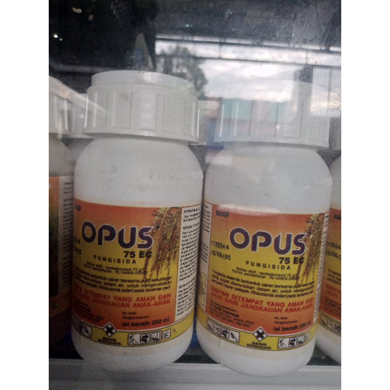 obat pertanian fungisida OPUS lama 250ml