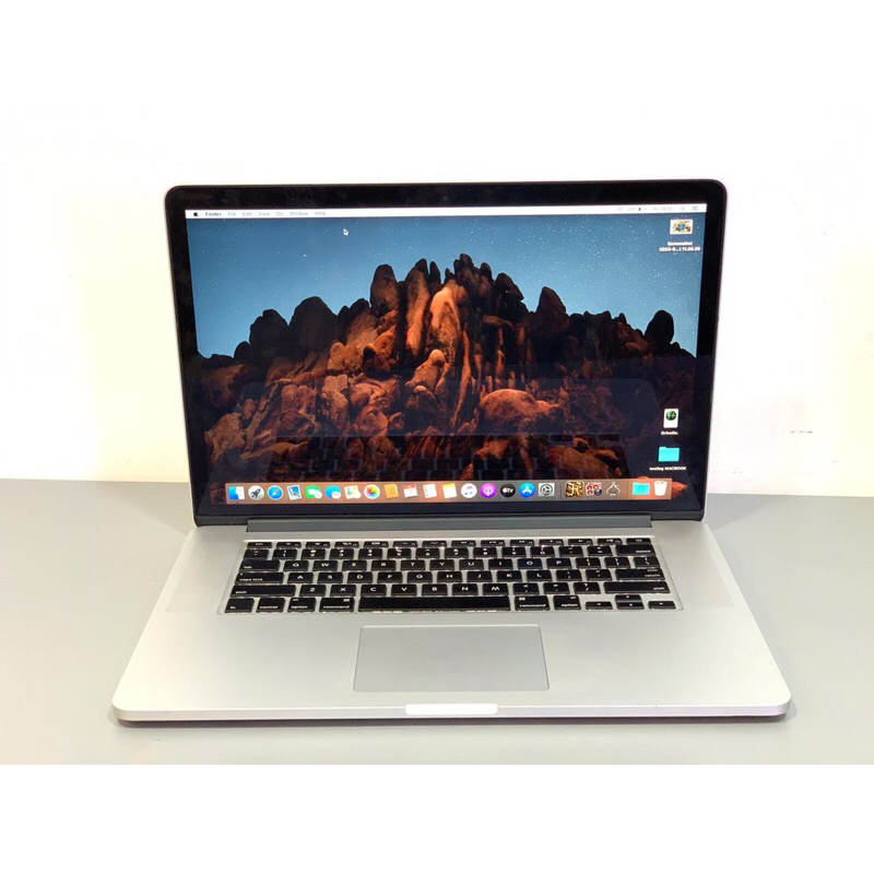 Laptop second macbook pro retina 15inc 2013 core i7 ram 8gb, ssd 256gb