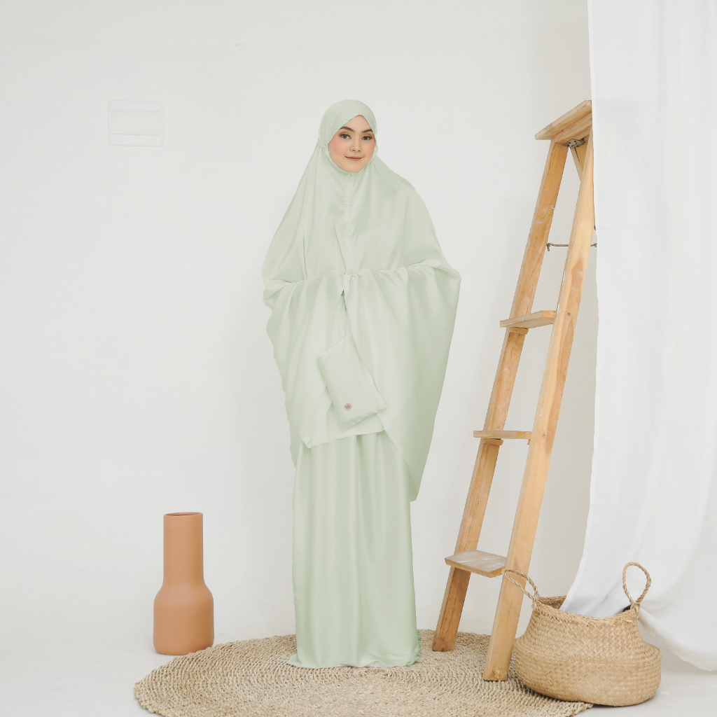 Mukena Travel Dewasa 2 in 1 | Mukena Maryam Series Crinkle Silk Premium (Cradenza) - SAGE