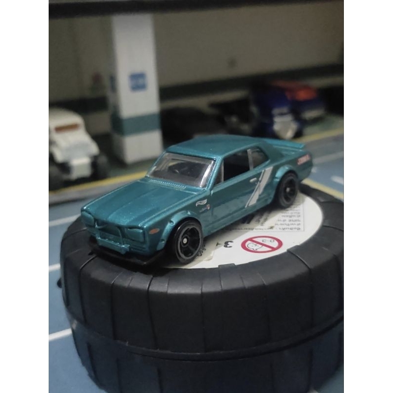 hot wheels loose nissan skyline 2000
