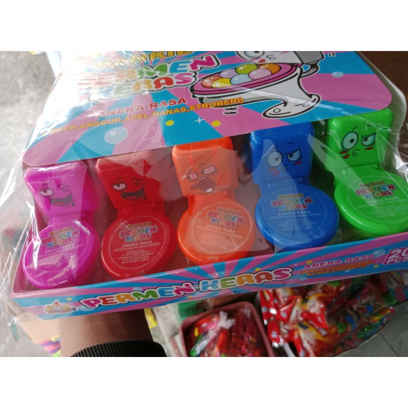 

1pack Permen bentuk Closet 20pcs