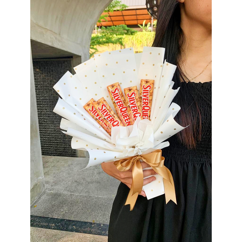 Bucket Snack Coklat / Bucket Coklat Silverqueen  28 gr Buat Pacar  Cewek / Cowok Ulang Tahun - Anniv