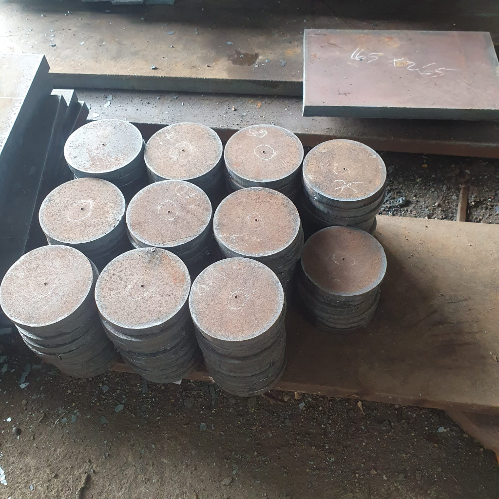 250x150 T10 Potong Gas Cutting Plat Besi Berbagai Ukuran Lingkaran Persegi