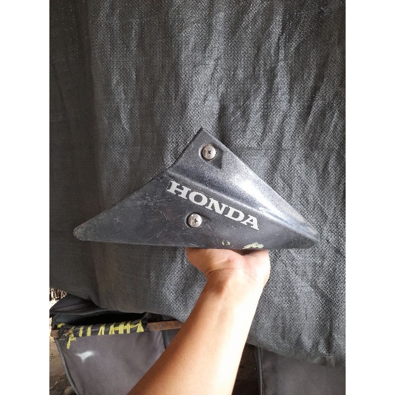 undercowl honda cs1 dek lumpur honda cs1 cs one original