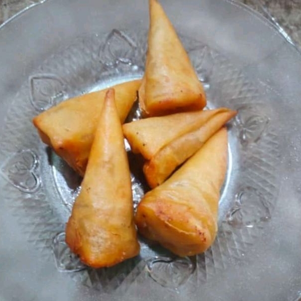 

keong racun khas Tegal (asli ikan tenggiri) isi 30 pcs