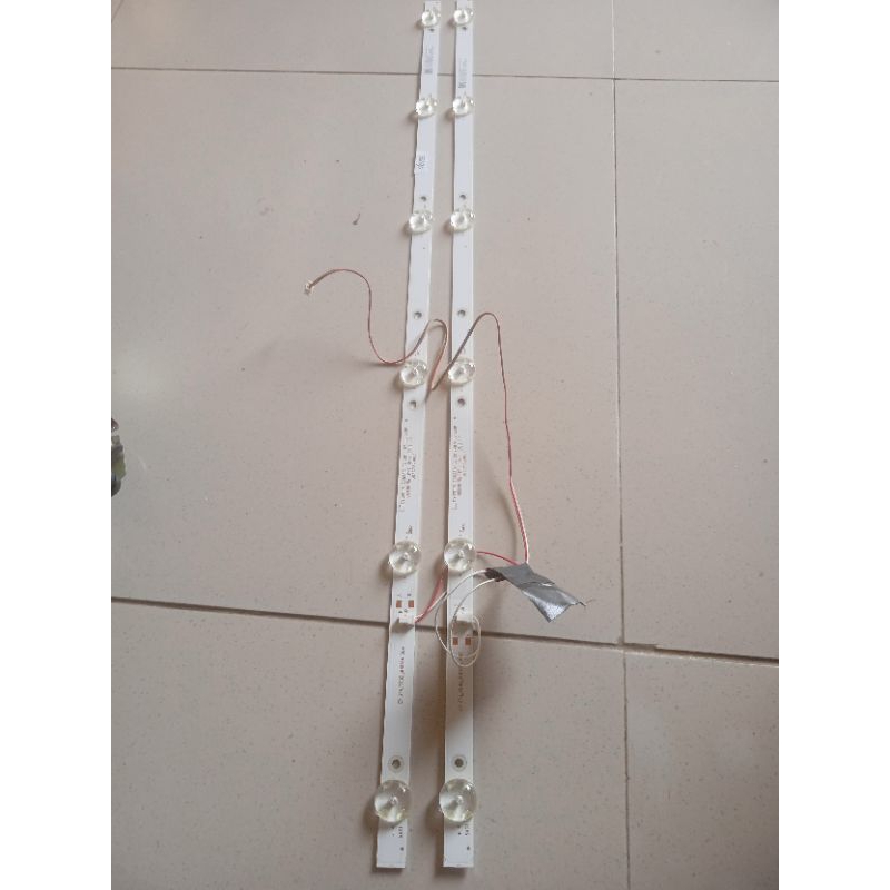 LAMPU BL TV LED AKARI TYPE 32V90