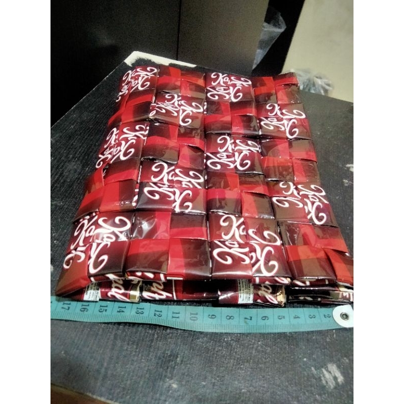 

kerajinan tangan sampul buku dari bungkus kopi RJ4