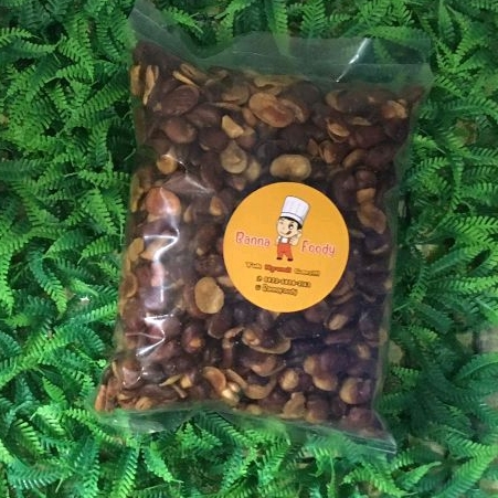 

KACANG KORO KULIT ISI 1 KG | Banna Foody | Snack Viral