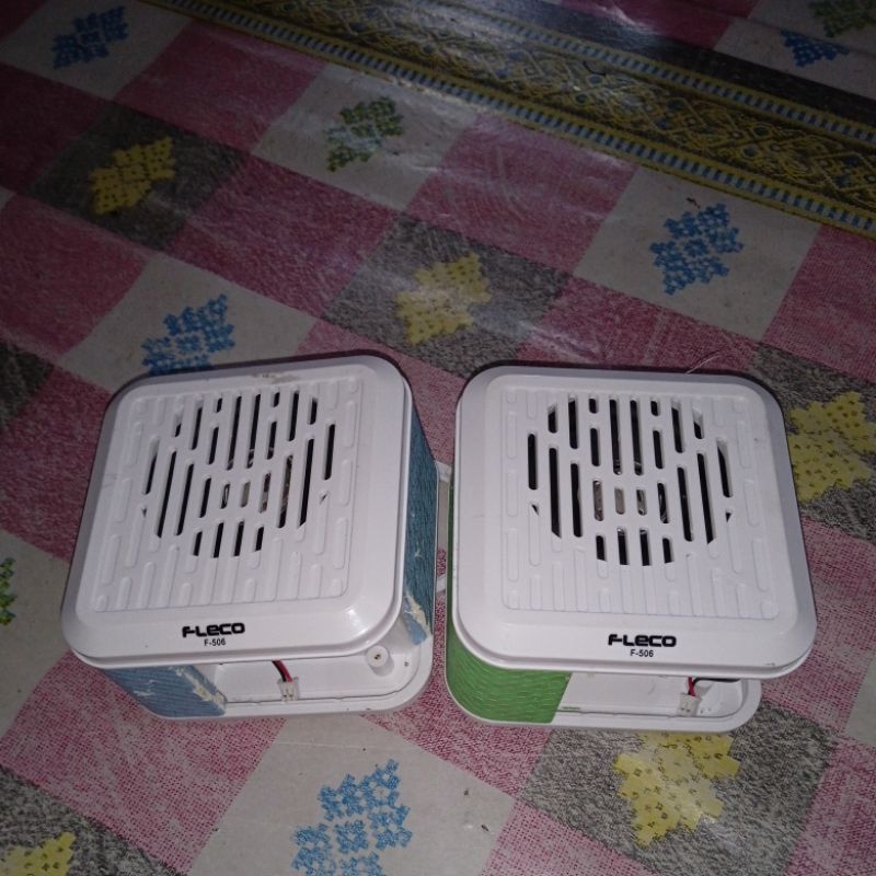 Box spiker+spiker ukuran spikr 2,5 inci lengkap dengan karet bass mulus 99% harga/pcs