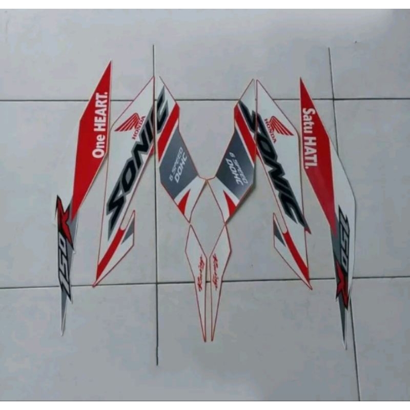 Striping sticker lis body honda sonic 150r 2019 2020 2021 2022 se merah putih
