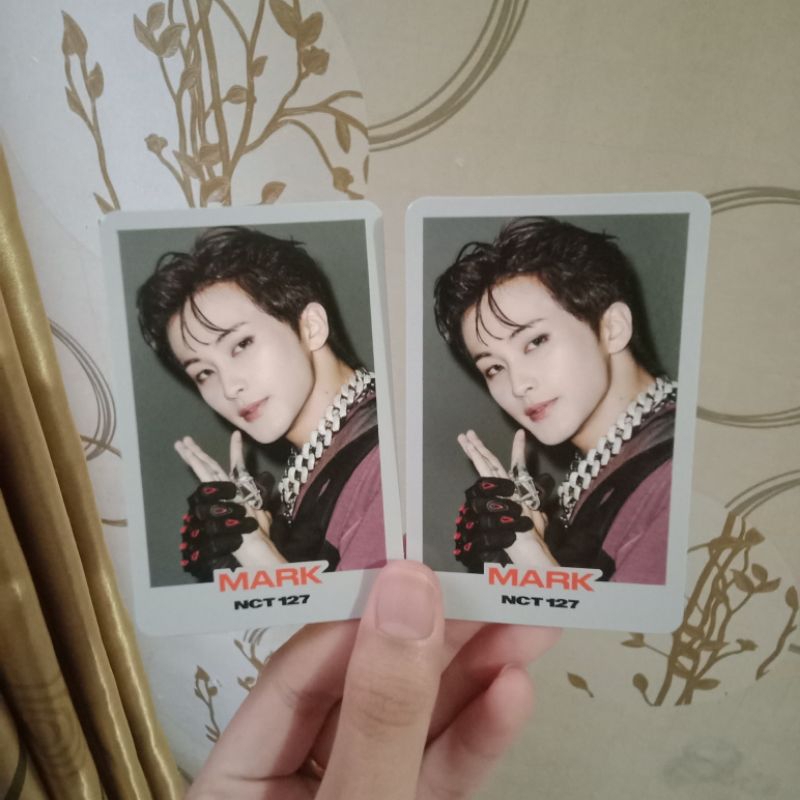 Wts Sell photocard pc trading card tc mark 2baddies silver pistol nct 127