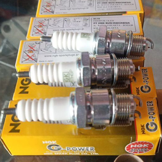 BUSI RACING NGK G POWER PLATINUM  (YAMAHA JUPITERZ, MIO, VEGA HONDA SUPRA, SUZUKI SMASH(CR7HGP)  YAM