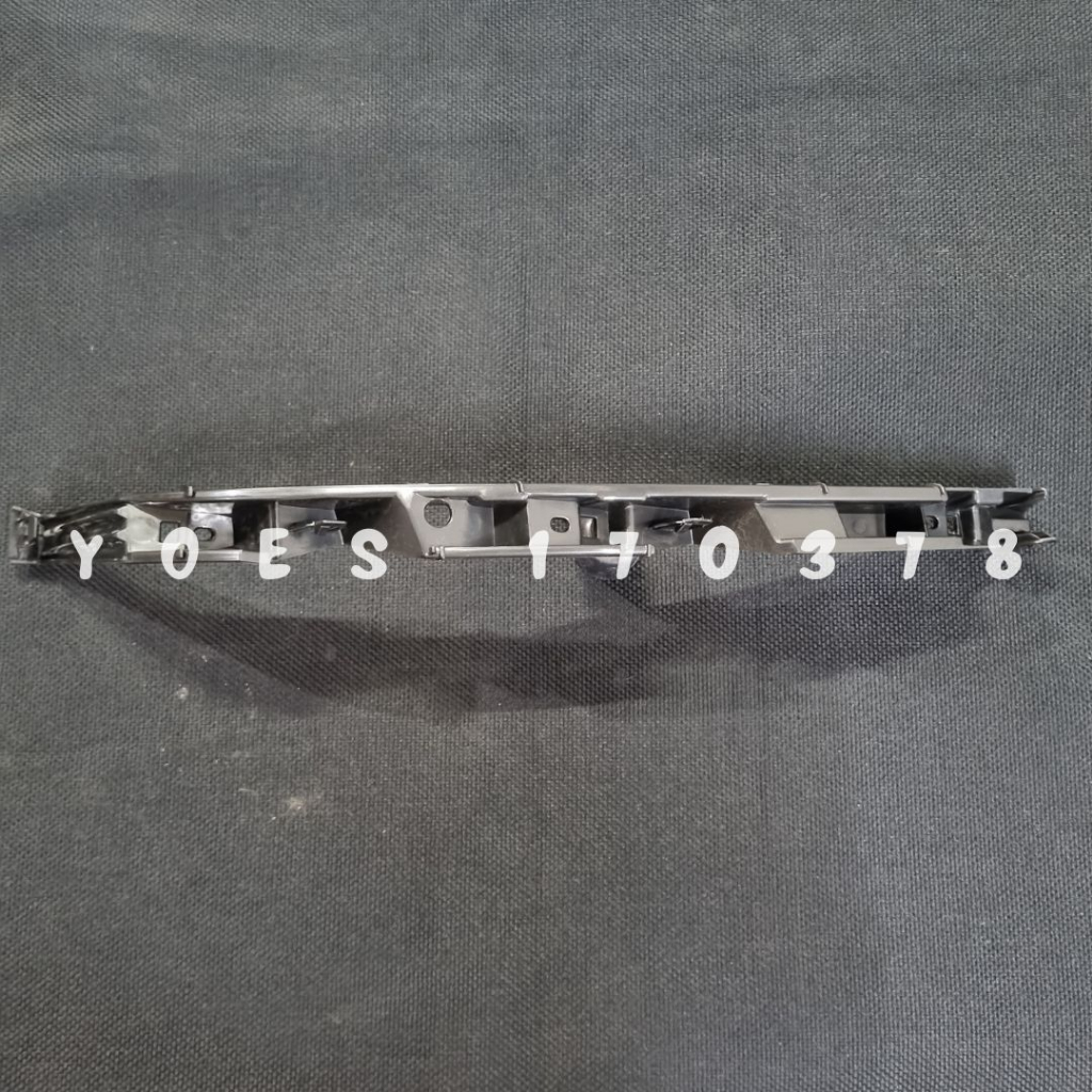 BRACKET HEADLAMP AVANZA 2019