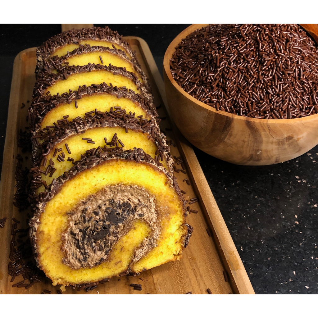 

Bolu Gulung Medan WhenCake Rasa Coklat Topping Mesis (Panjang)
