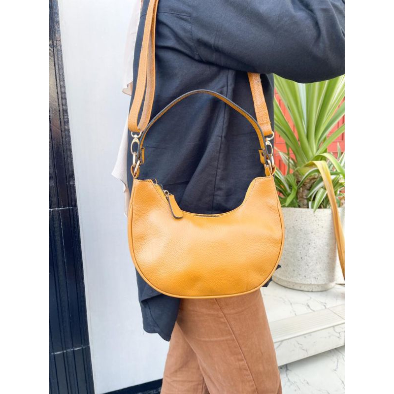 TAS BALLENA ASLI KULIT SAPINYA TAS SELEMPANG CEWEK