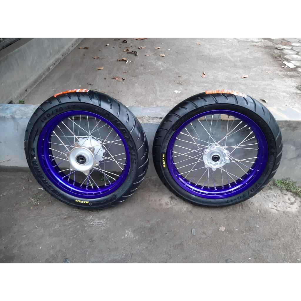 Rakitan Roda CRF Supermoto Ring 17 Ukur 300 350 Wheelset Jumbo CRF 150 L Ban Maxxis 120/70 dan 160/7