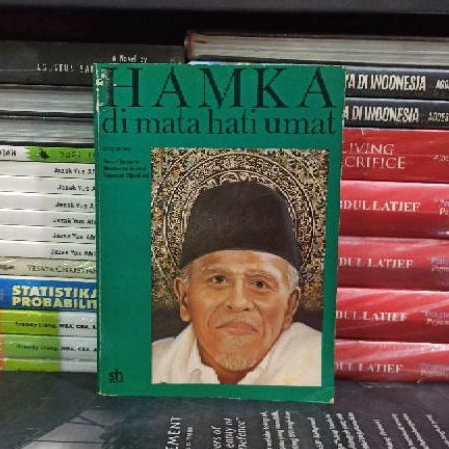 BUKU ORIGINAL HAMKA di mata hati umat Nasir Tamara Buku Bekas