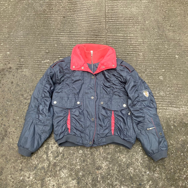 Jaket Windbreaker Ellesse