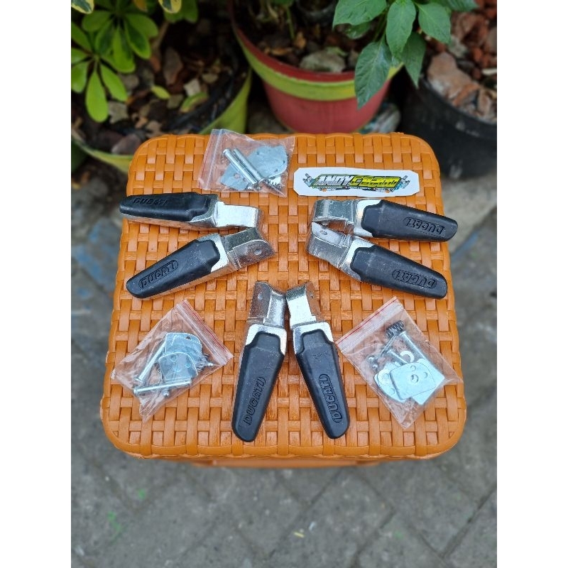 karet postep ducati postep Ducati import