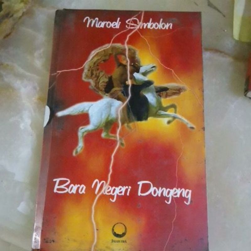 

Maroeli Simbolon novel