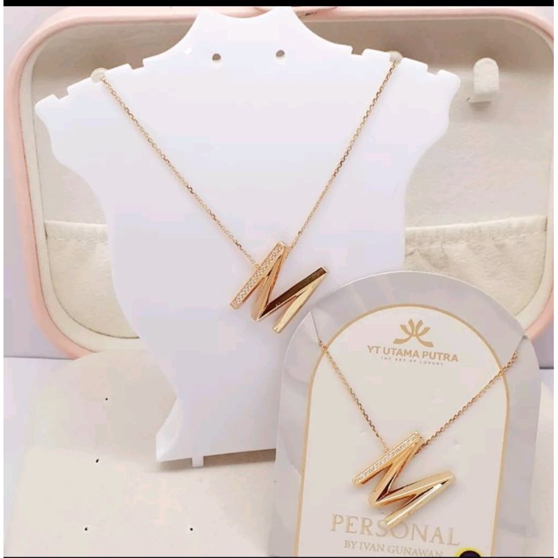 Kalung igun ivan gunawan huruf personal inisial nama L emas asli 375