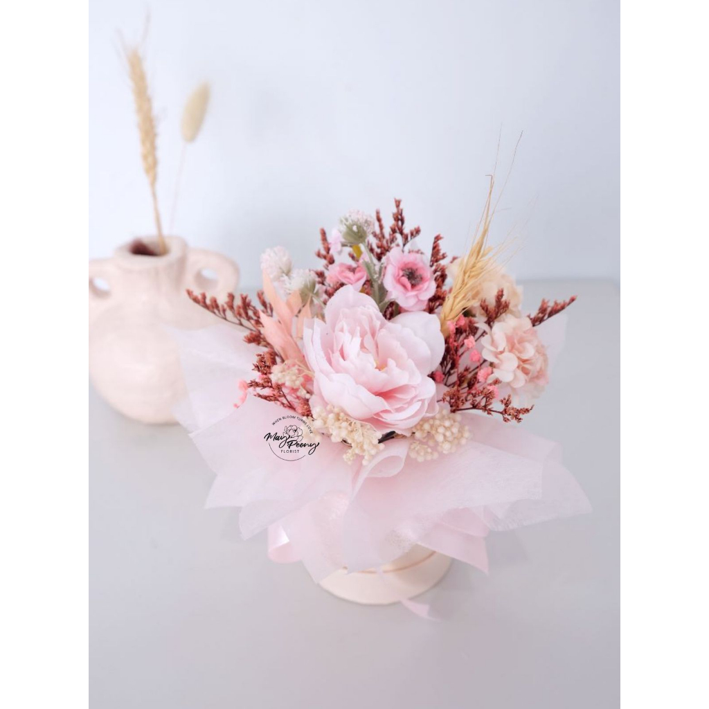 ARTIFICIAL FLOWER MINI BOX - MINI BOX BUNGA PALSU BUKET BUNGA BOX BUNGA PALSU BUNGA ARTIFICIAL KADO WISUDA HADIAH WISUDA KADO ANNIVERSARY BIRTHDAY GIFT BUKET BUNGA FLOWER BOUQUET FLORIST FLOWER BUCKET BUCKET BUNGA BOUQUET WISUDA BUKET BUNGA BUKET WISUDA