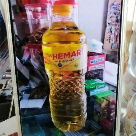

Minyak goreng hemart 1 liter
