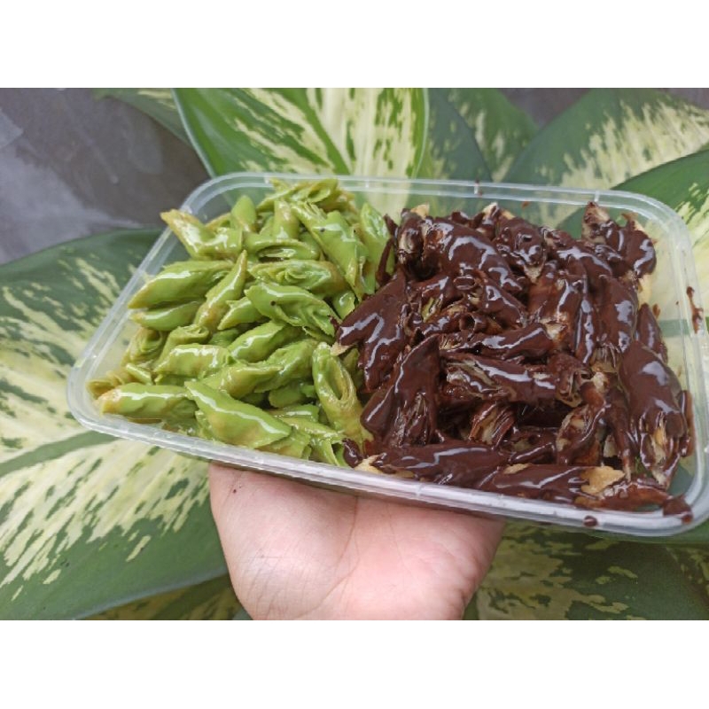 

KULPI (KULIT LUMPIA) RASA COKLAT LUMER KEMASAN BOX 500ML