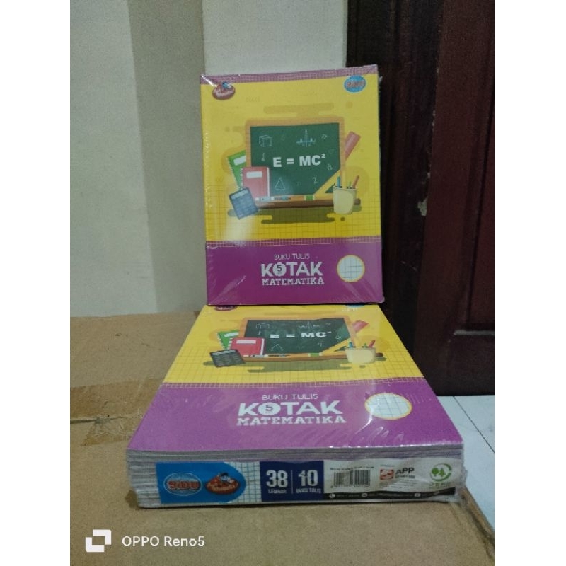 

Buku sekolah sidu kotak kecil cocok untuk matematika