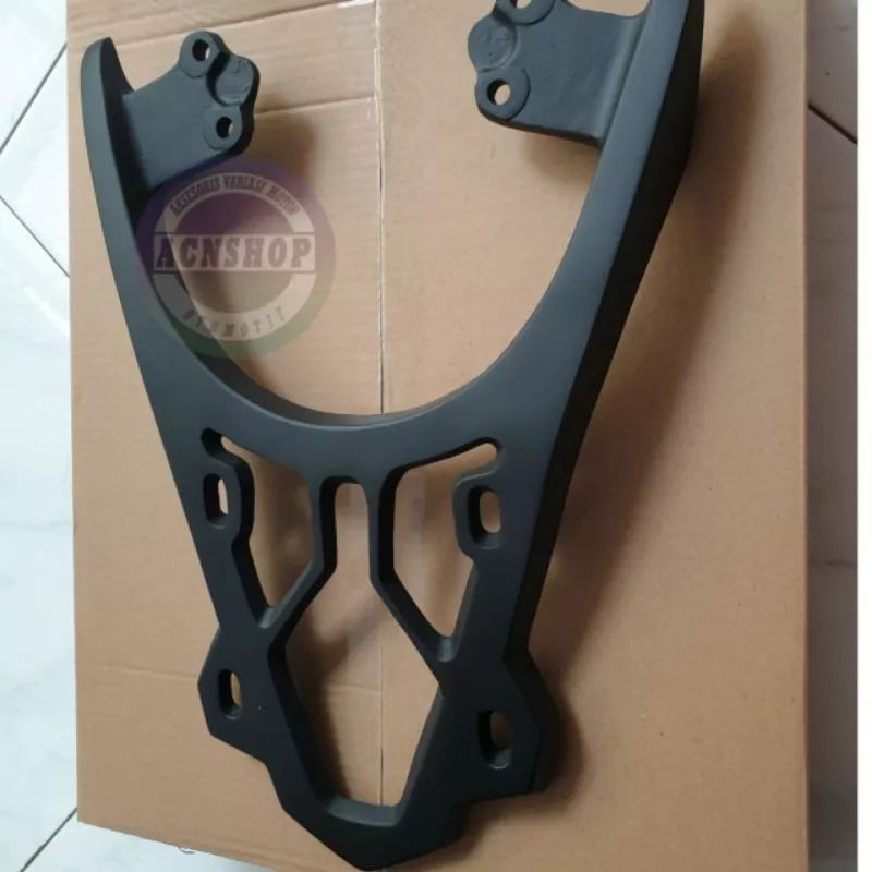 BREKET BRACKET BOX MOTOR GEND SCOOPY SCOOPY FI -BLACK