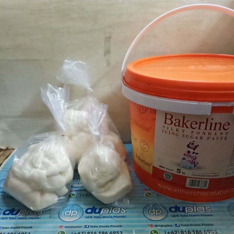 

Bakerline Silky Fondant Repack