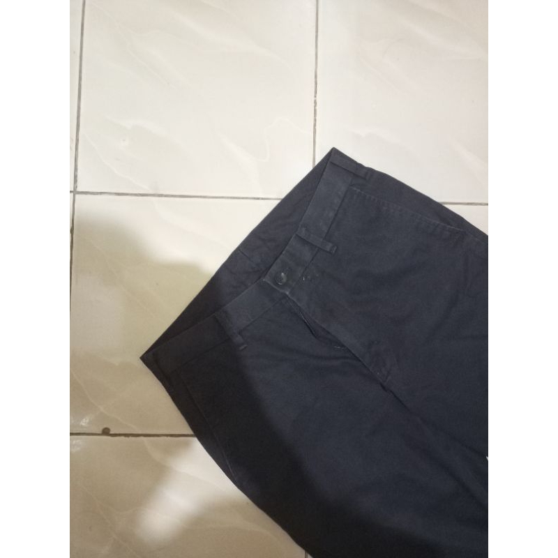 Celana Uniqlo Long Pants second