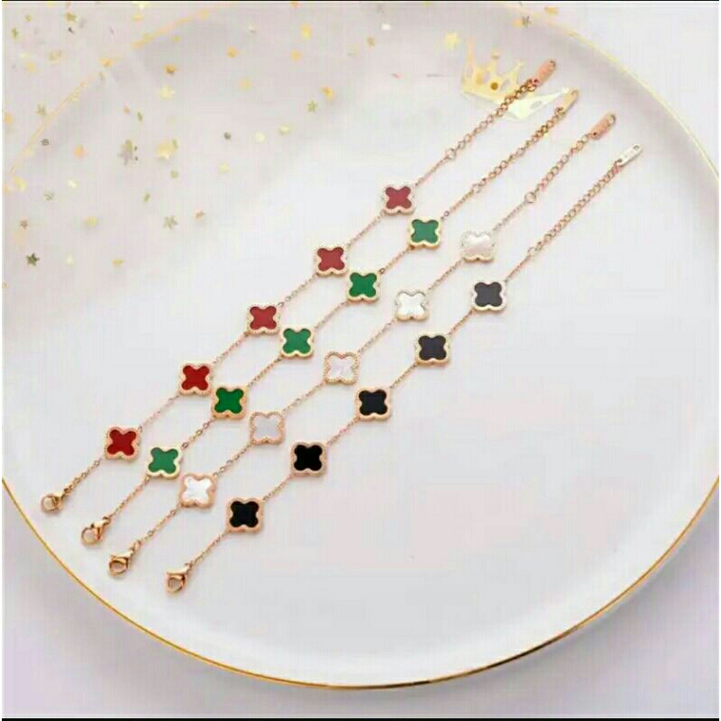 Gelang Korea Terbaru titanium ASLI clover hitam / gelang tangan / gelang import