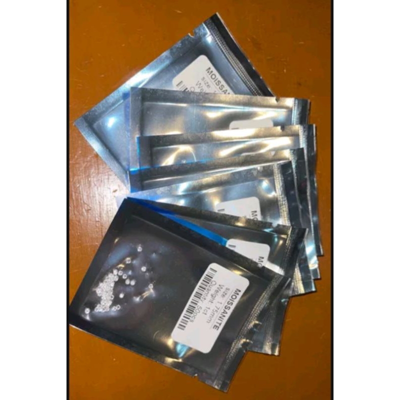 Berlian Moissanite tabur 1,7 mm berat 1 crt isi 47 pcs berliant tabur
