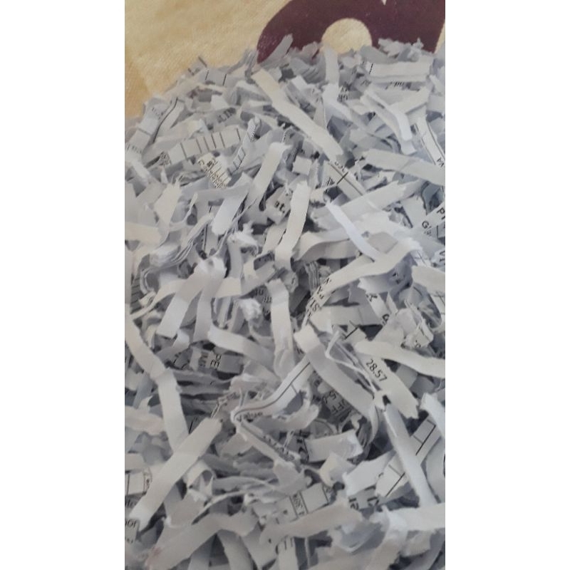 

Kertas cacah / shredded paper / potongan kertas untuk packing 100gr