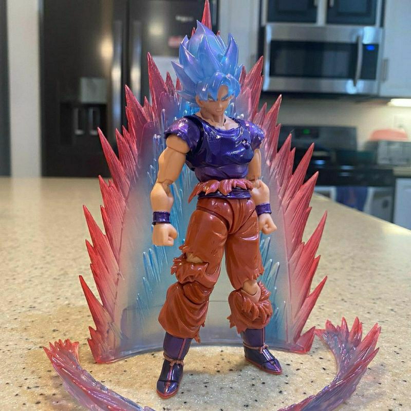 Shfiguarts Son Goku Super Saiyan God Kaio Dragon Ball Event Exclusive Shf