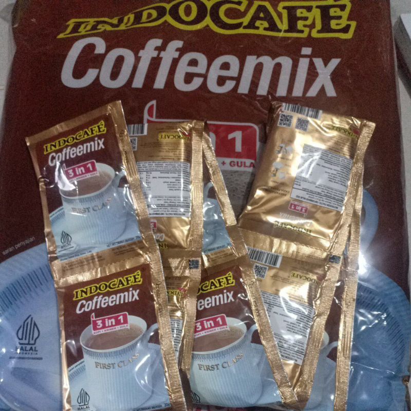 

KOPI INDOCAFE COFFEEMIX 20GR (1RENCENG)