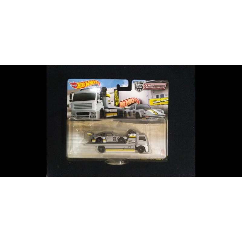 Hotwheels Porsche Tour Legend Team Transport