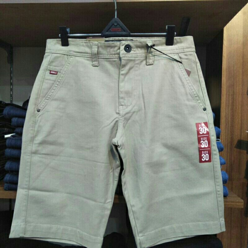 gabrielle celana pendek chinos stretch