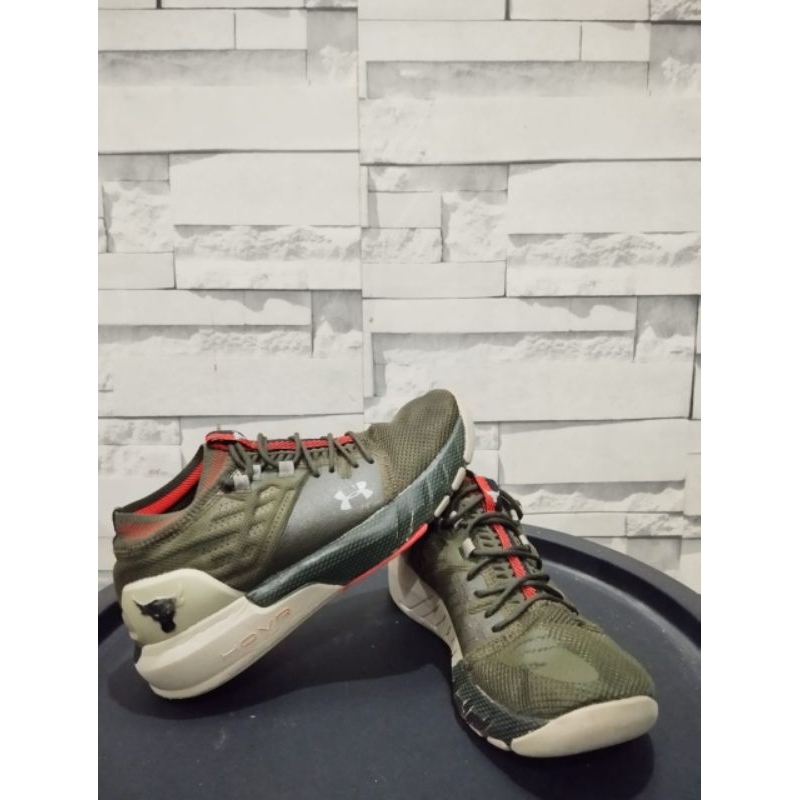 Under Armour HOVR Project Rock 2