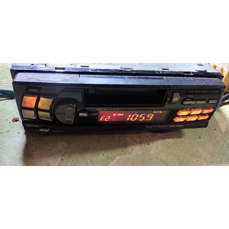 tape kaset alpine hanya bisa radio saja