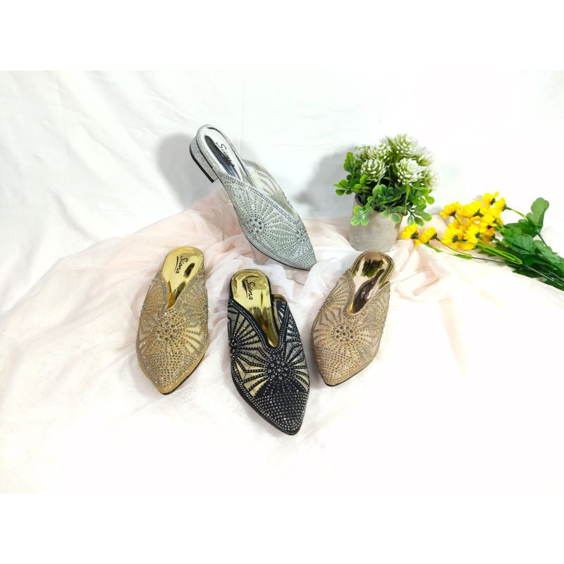 sepatu  selop wanita kekinian