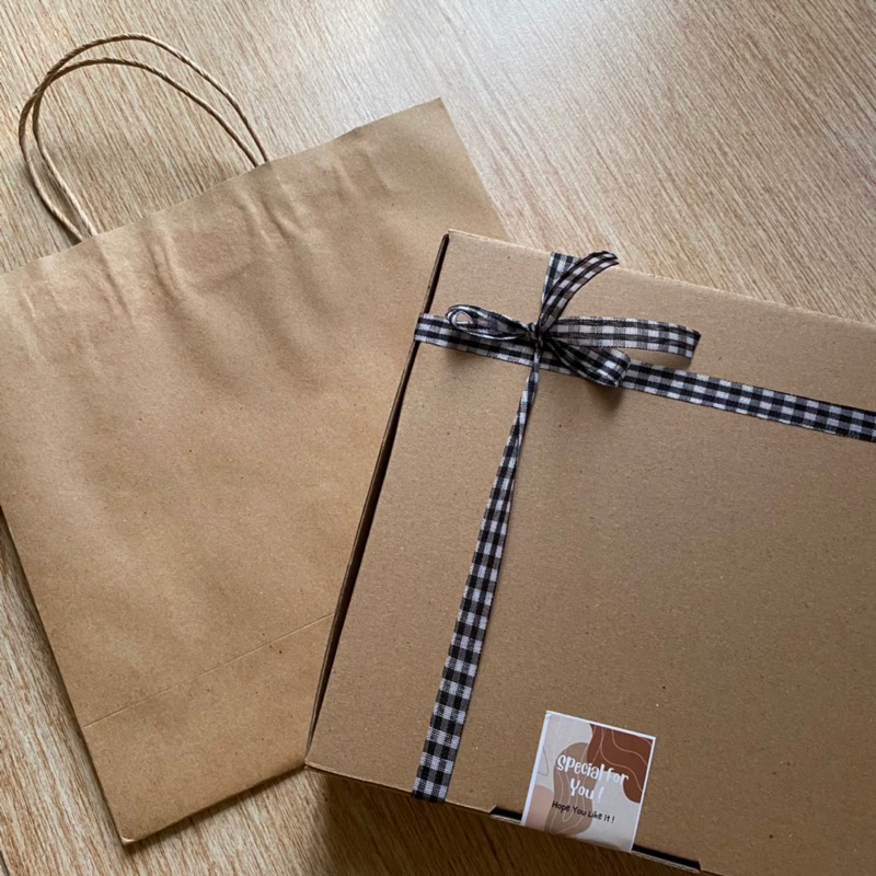 

Paperbag for gift / Tambahan Paperbag untuk gift