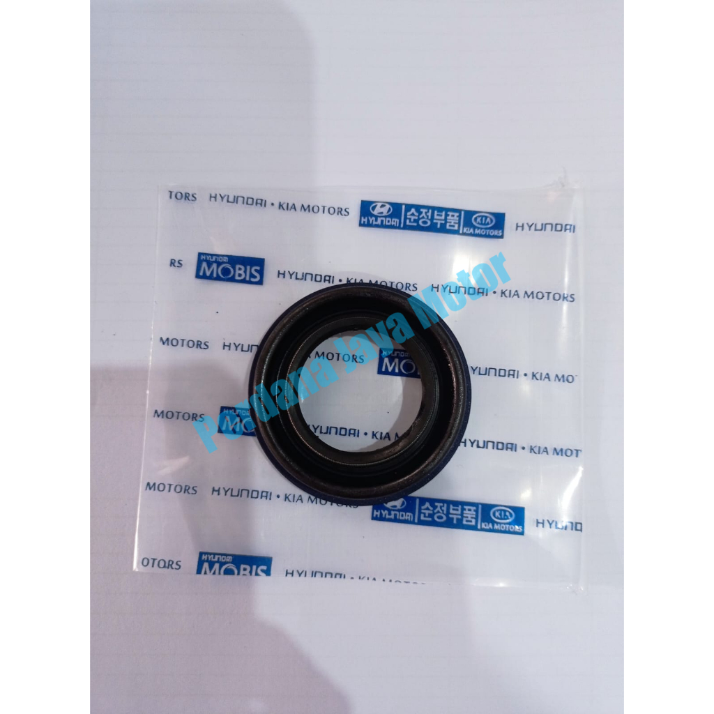 Seal Transmisi As Roda Dalam Hyundai Verna Avega Getz Tipe Besi Manual Matic