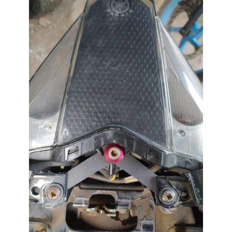 Braket lampu belakang MX New 135