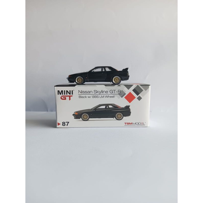 MiniGT Nissan Skyline GTR R32 Black BBS Wheels