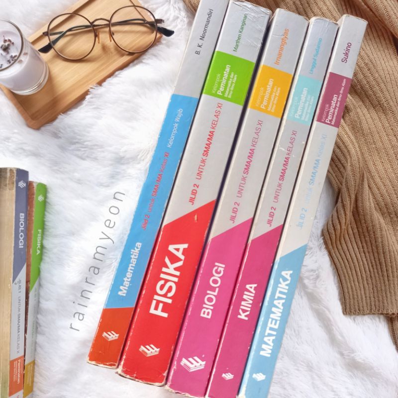 Preloved Buku Kelas 11 Peminatan MIPA Kurikulum 2013 Revisi Penerbit Erlangga Matematika Kimia Fisik