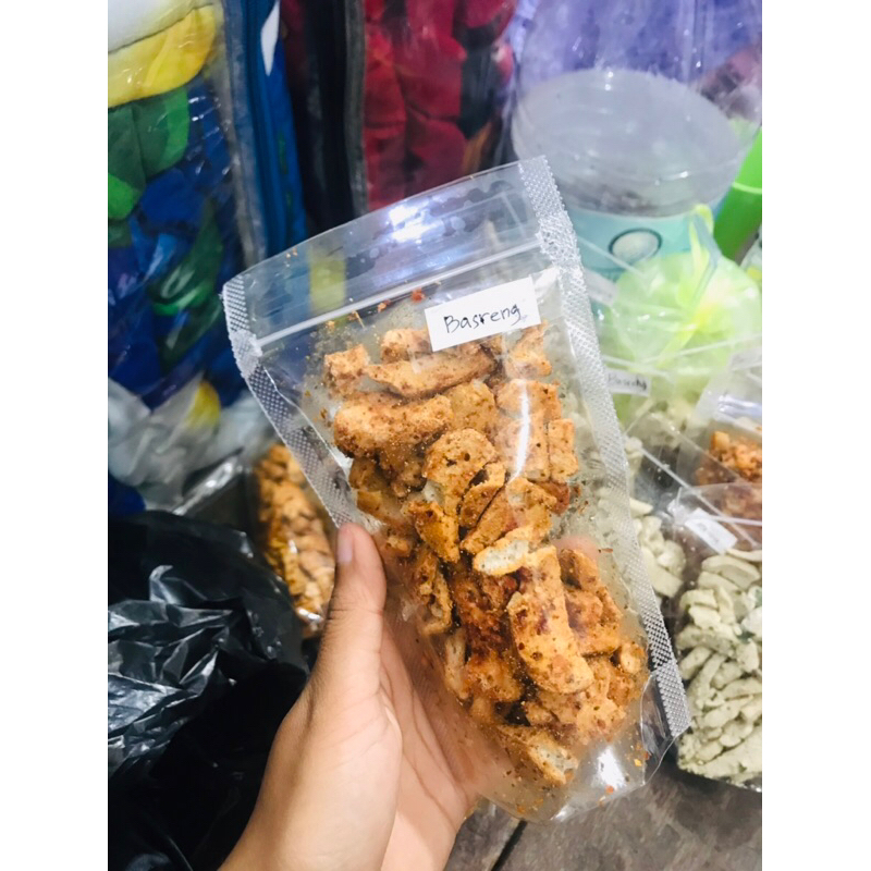 

Basreng pedas daun jeruk