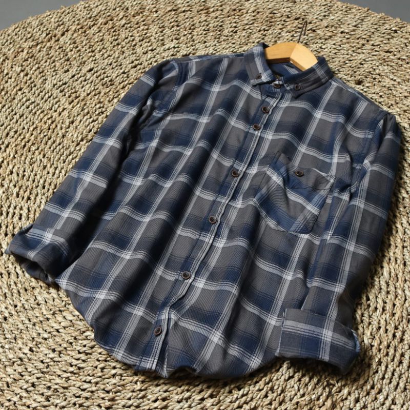 KEMEJA FLANEL LENGAN PANJANG HEM PRIA WANITA F148